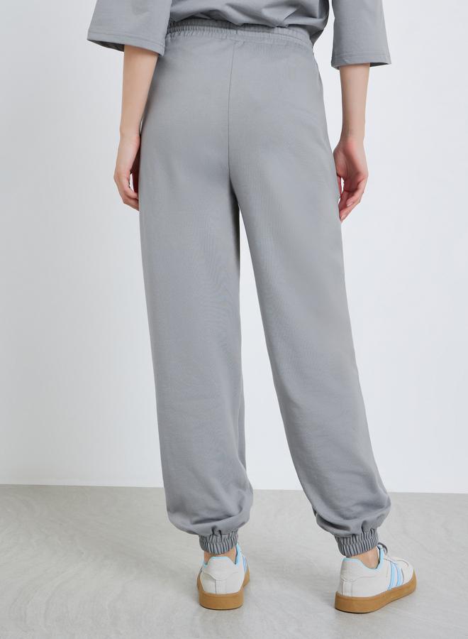 ستايلي جوغر ضيق برباط - Image 3